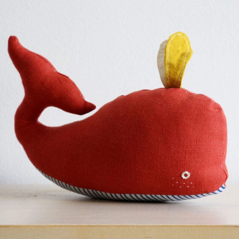 Hersin-means-made-by-hand_whale-red